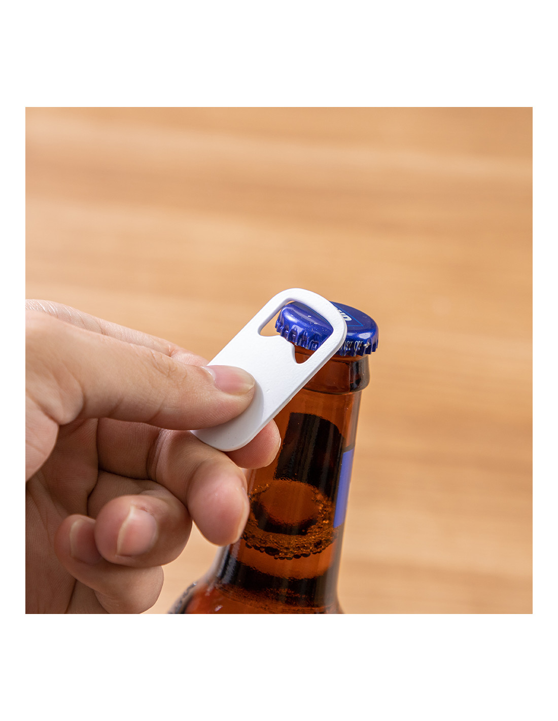 Ouvre-bouteille entièrement blanc en acier inoxydable (3*5 cm)